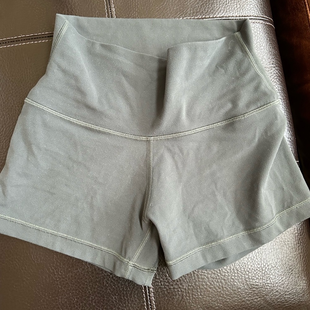 Aritzia butter new cheeky hirise